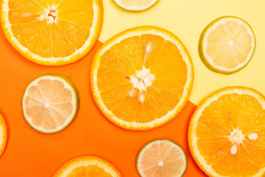 Alimenti che favoriscono il collagene: guida completa